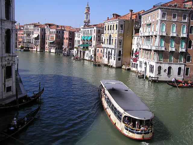 P6211733.JPG - The view from Rialto