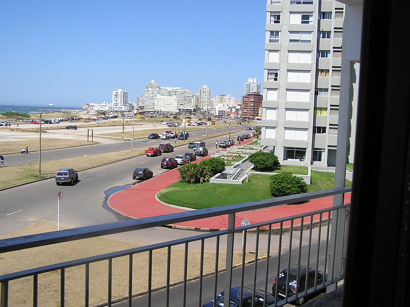 PC311189.JPG