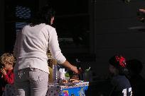 Mama sirviendo